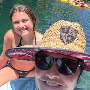 Meet your Posher, Brandi